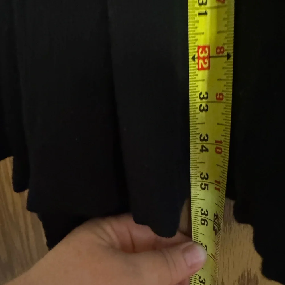 NWT Tree of Life, Black Size S/M. Gauzy Airy Coulottes , Wide Leg, Capris. Boho - Picture 14 of 14